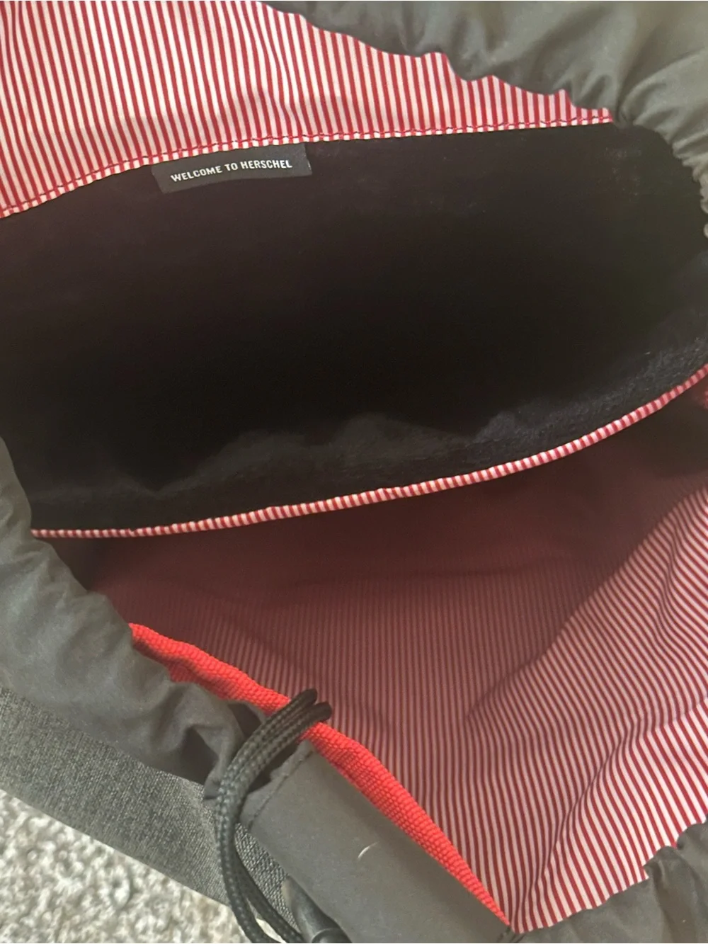 Herschel Supply Company roll top